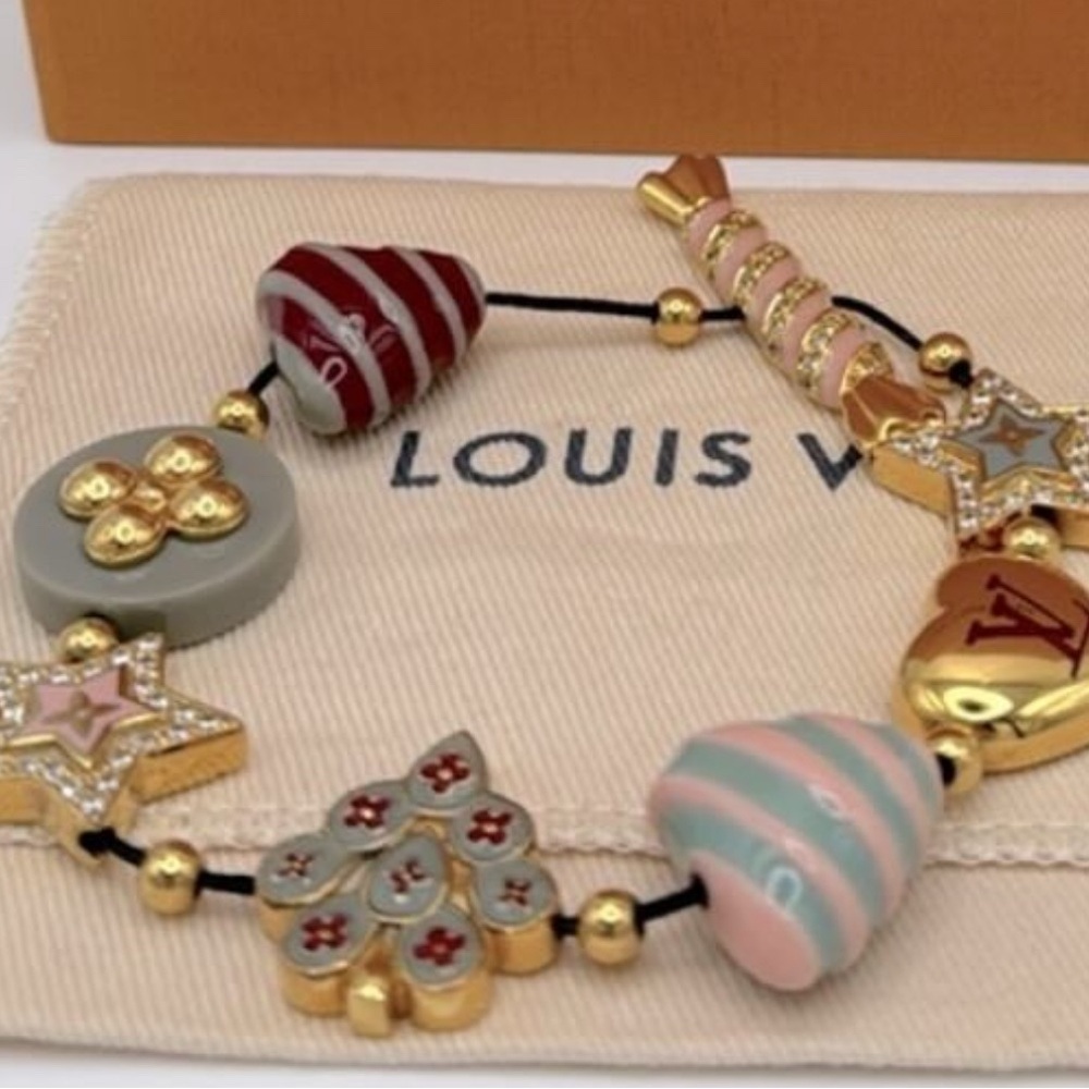 Louis Vuitton Gold-tone Louis Vuitton Tutti Sweety flex bracelet 🔥🔥